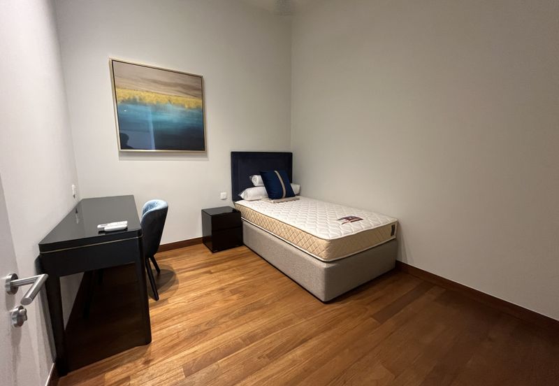 Oxford Residences @ Pavilion Embassy