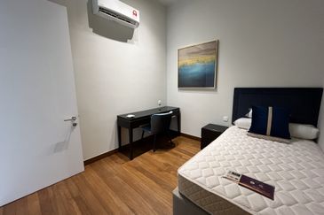 Oxford Residences @ Pavilion Embassy