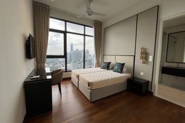 Oxford Residences @ Pavilion Embassy