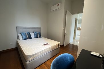 Oxford Residences @ Pavilion Embassy