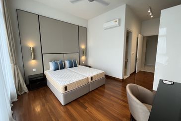 Oxford Residences @ Pavilion Embassy