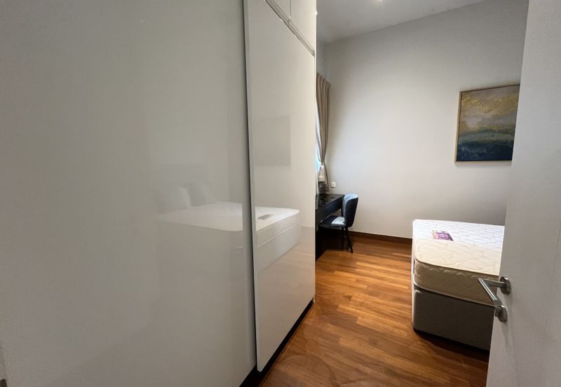 Oxford Residences @ Pavilion Embassy