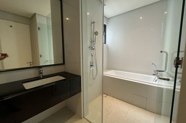 Oxford Residences @ Pavilion Embassy