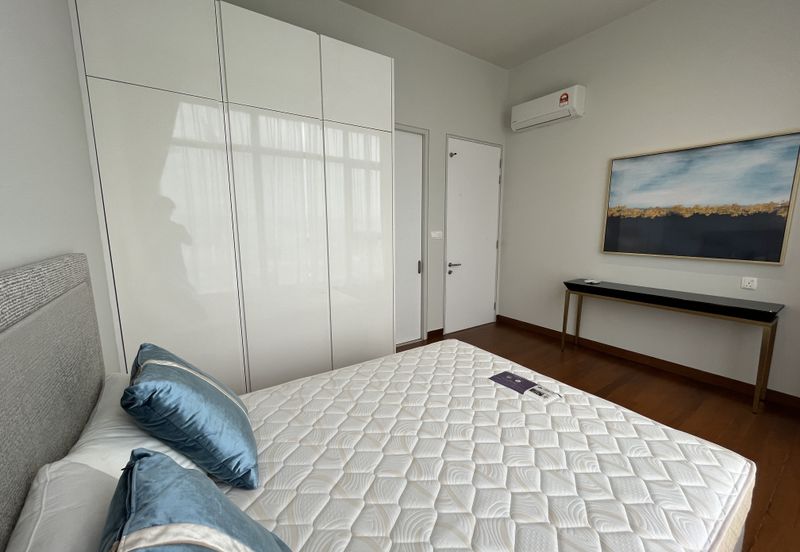 Oxford Residences @ Pavilion Embassy