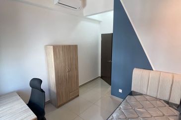 Edusphere Atelier Cyberjaya 2 Room 2 Bath Fully Furnished Walking Distance to University Cyberjaya For Rent