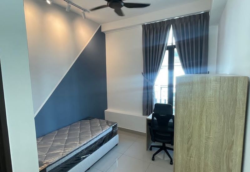 Edusphere Atelier Cyberjaya 2 Room 2 Bath Fully Furnished Walking Distance to University Cyberjaya For Rent