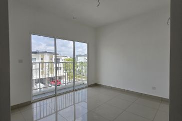 Platinum Residence @ Dengkil