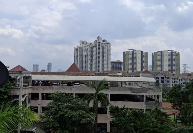 Ridzuan Condominium