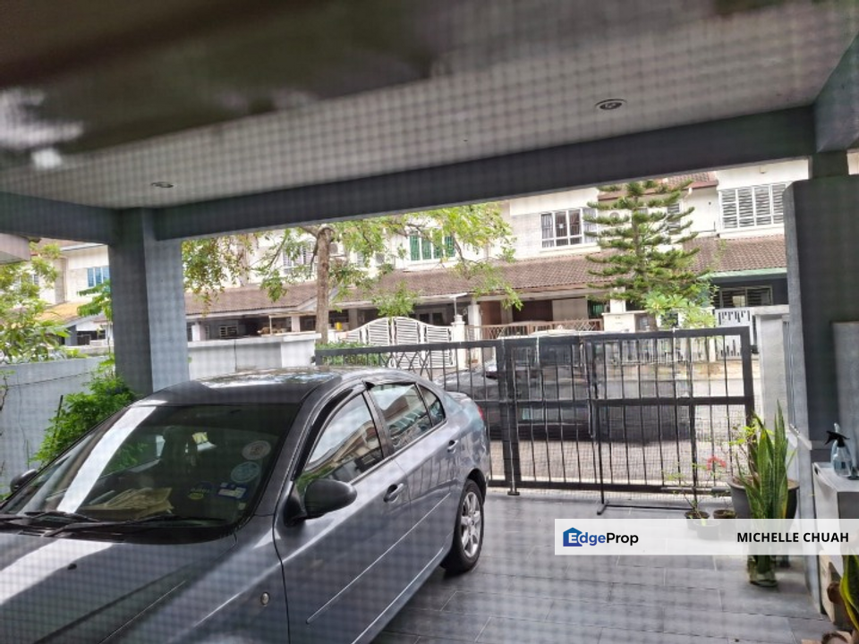 For Sale  Bandar Nusaputra Gated & Guarded Community 2 Storey Link , Selangor, Puchong South