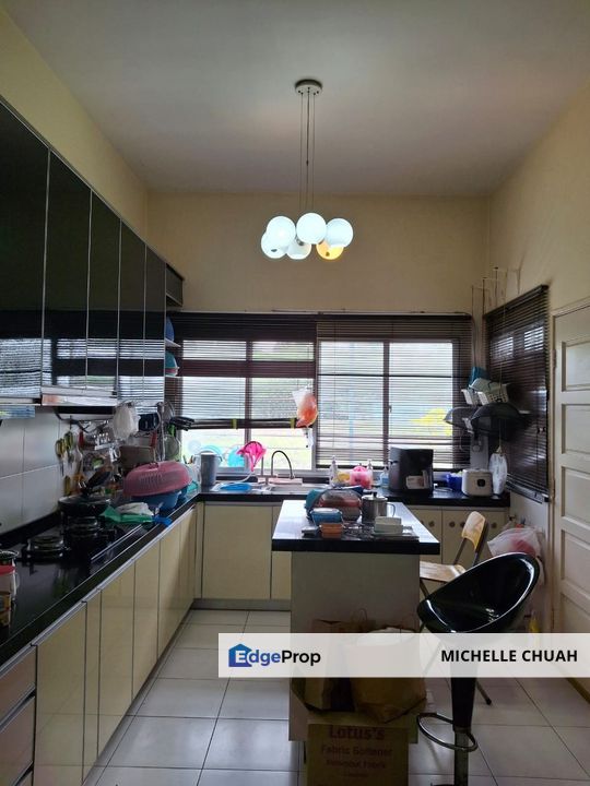 For Sale  Bandar Nusaputra Gated & Guarded Community 2 Storey Link , Selangor, Puchong South