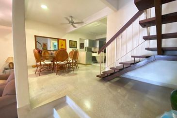 Taman Desa 2 storey Terrace House