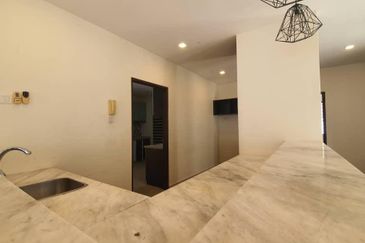 BANGALOW  AT OLD KLANG ROAD