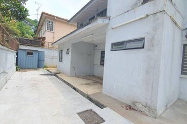 BANGALOW  AT OLD KLANG ROAD