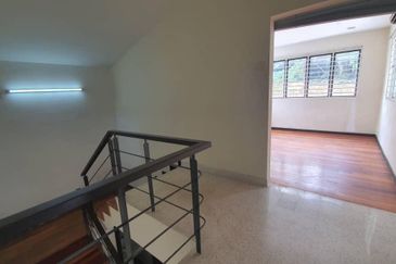 BANGALOW  AT OLD KLANG ROAD