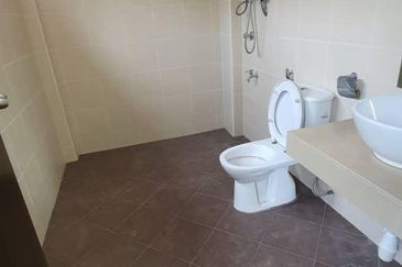 BANGALOW  AT OLD KLANG ROAD