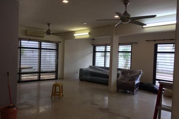 BANGALOW  AT OLD KLANG ROAD