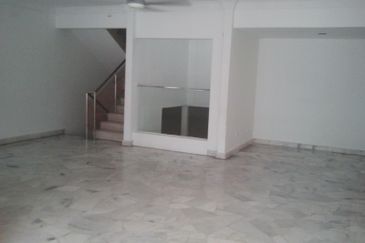 Taman Bukti Desa 2 Storey Terrace House for Sale