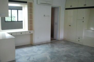 Taman Bukti Desa 2 Storey Terrace House for Sale