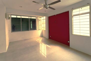 Taman Desa 2 storey Semi- Detached house for SALE