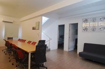 Bungalow at Jalan Old Klang Road for SALE