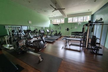 Faber Heights Studio for Rent