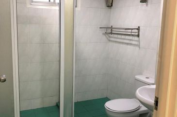 Faber Heights Studio for Rent