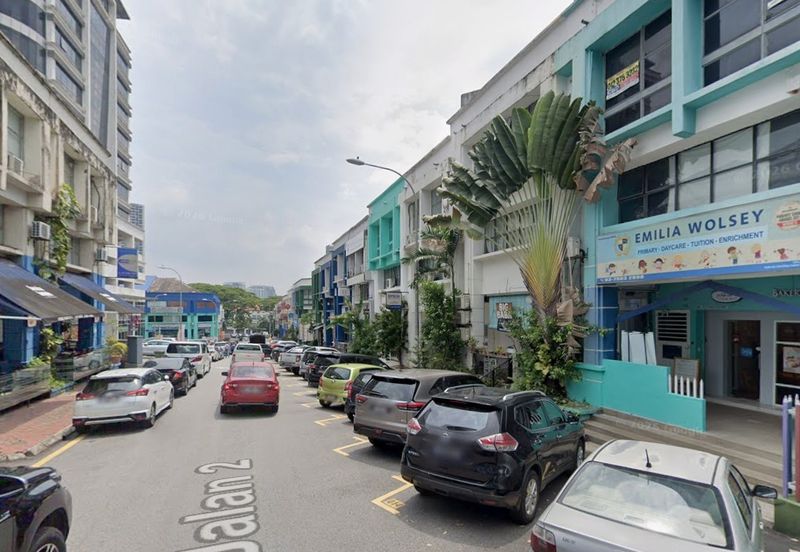 Taman Desa Business Park