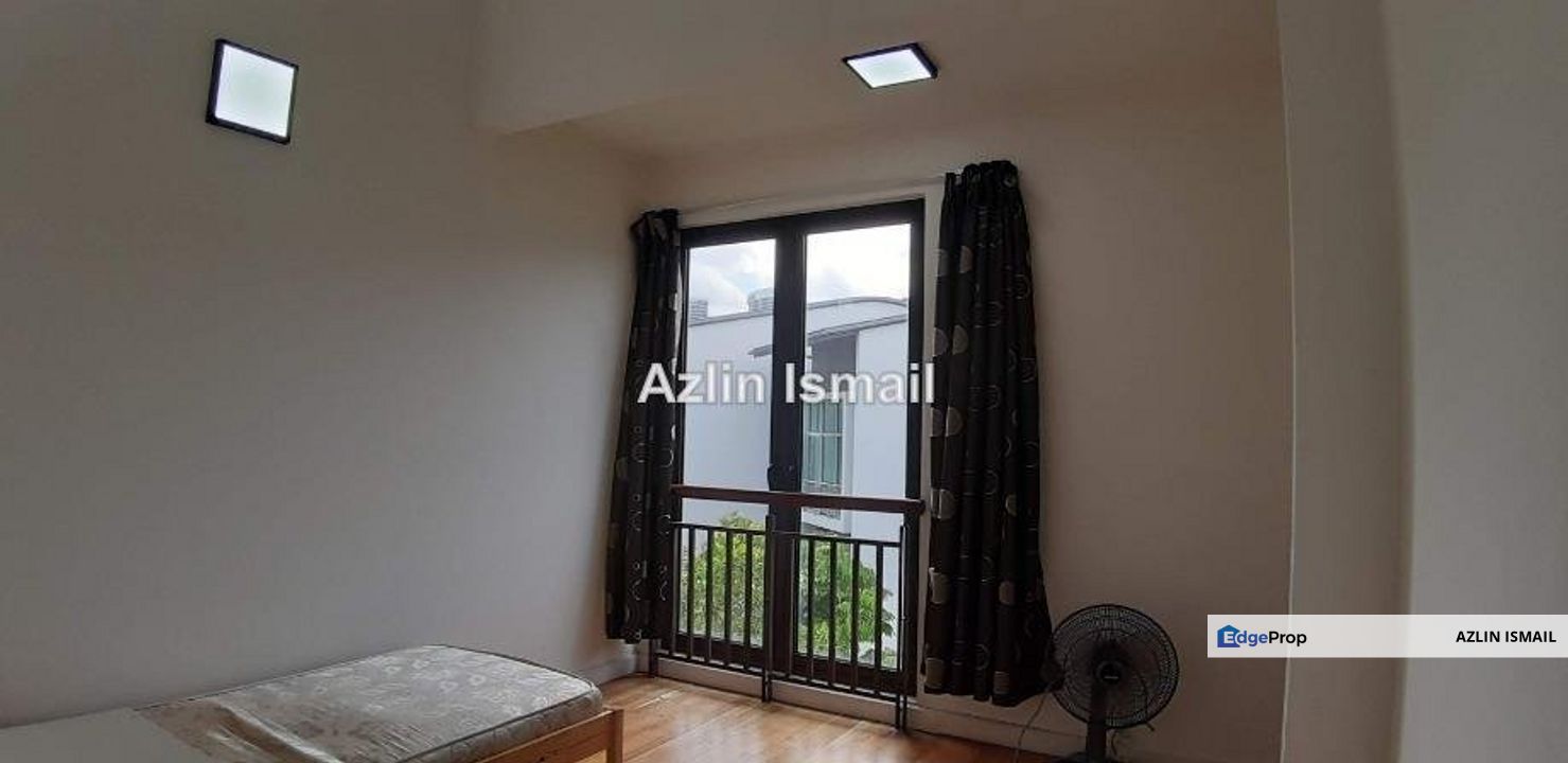 Below Market [END LOT] 3 Storey Garden Terrace, Mozart Symphony Hills, Cyberjaya, Selangor, Cyberjaya