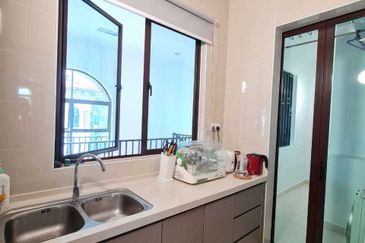 Isle of Kamares, Setia Eco Glades