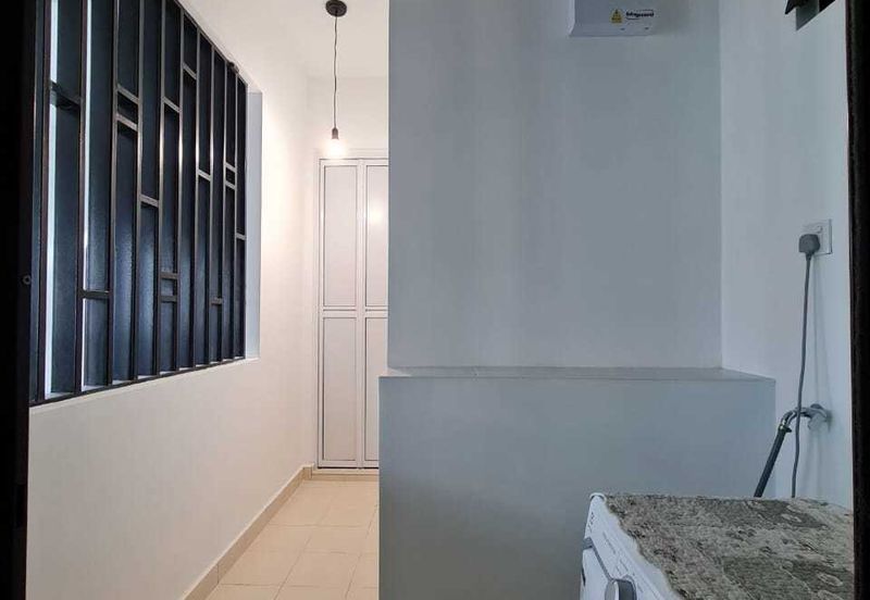 Isle of Kamares, Setia Eco Glades