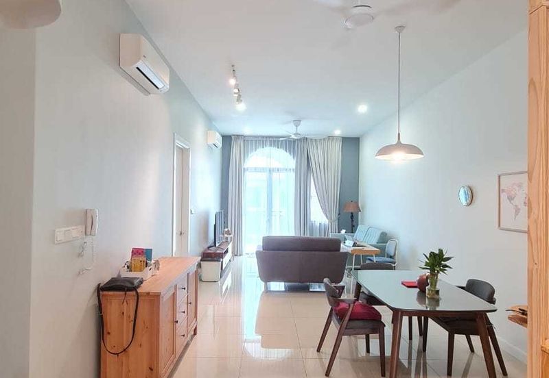 Isle of Kamares, Setia Eco Glades