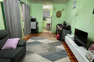 Low Cost Flat at Seksyen 10, Wangsa Maju Kuala Lumpur 