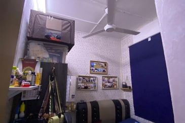 Taman Seroja, Bandar Baru Salak Tinggi