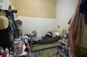 Taman Seroja, Bandar Baru Salak Tinggi