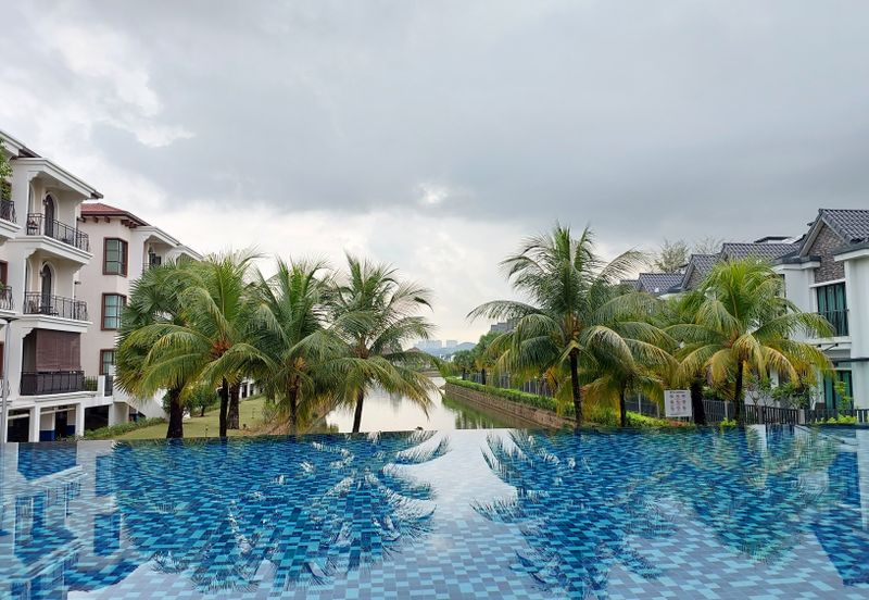 Isle of Kamares, Setia Eco Glades