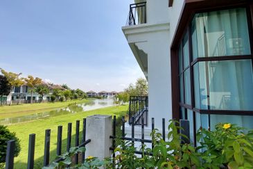 Isle of Kamares, Setia Eco Glades