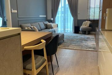 Isle of Kamares, Setia Eco Glades