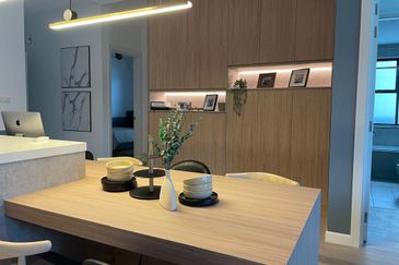 Isle of Kamares, Setia Eco Glades