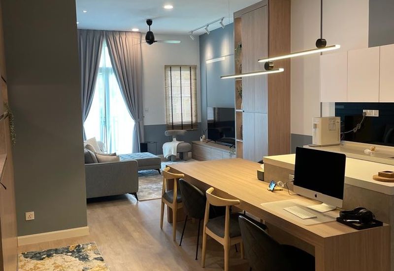 Isle of Kamares, Setia Eco Glades