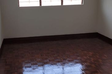 Flat PKNS Seksyen 8