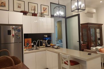 Isle of Kamares, Setia Eco Glades