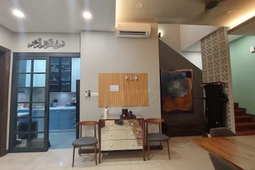 Isle of Botanica, Setia Eco Glades