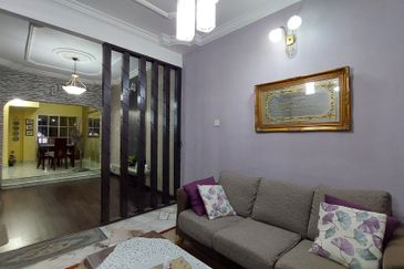 Fully Furnished (22ft x 92ft) 2 Storey Terrace Taman Seri Delek Klang 