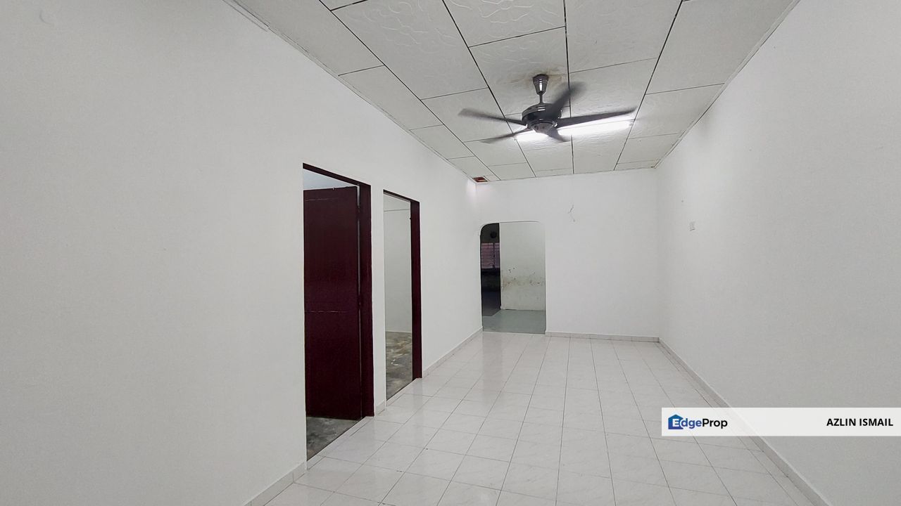 Fully extended and renovated Single Storey Terrace Pandamaran Jaya Pelabuhan Klang , Selangor, Port Klang