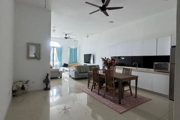 Isle of Kamares, Setia Eco Glades