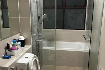 Isle of Kamares, Setia Eco Glades