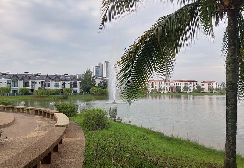 Isle of Kamares, Setia Eco Glades