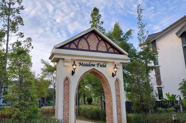 Jewels of Grasmere, Setia Marina