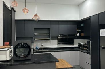 Jewels of Grasmere, Setia Marina