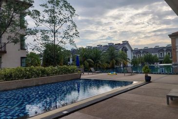 Jewels of Grasmere, Setia Marina